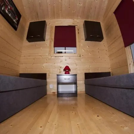 Letniskowe W Swinoujsciu Tatil Evi *